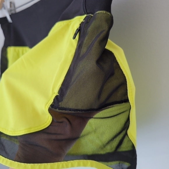 LULULEMON Mind Over Miles Short - Picture 8 of 13